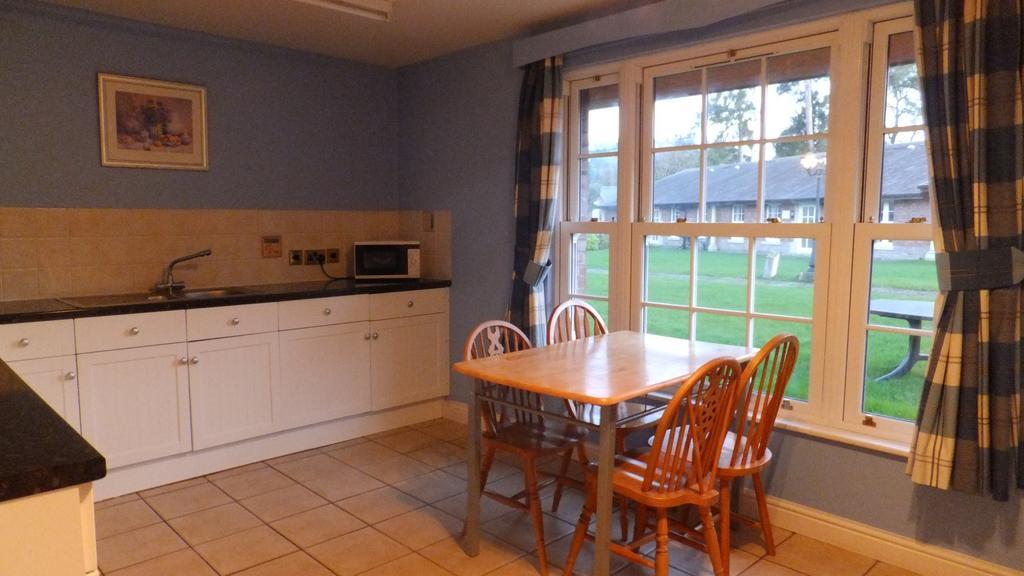 Netley Hall Dorrington Екстер'єр фото