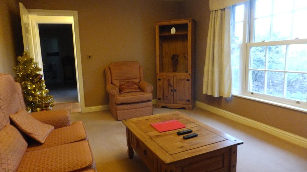 Netley Hall Dorrington Екстер'єр фото